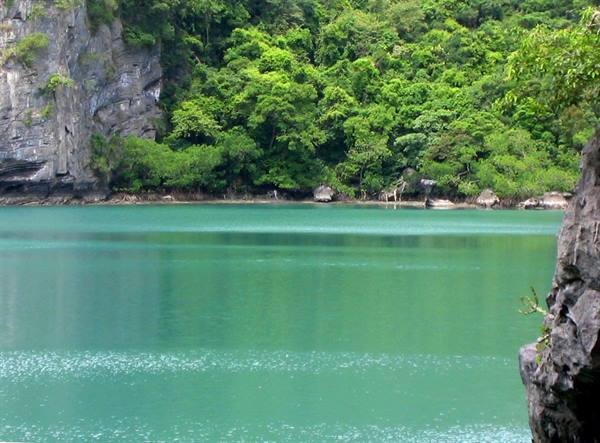 Thailand - Emerald Lake