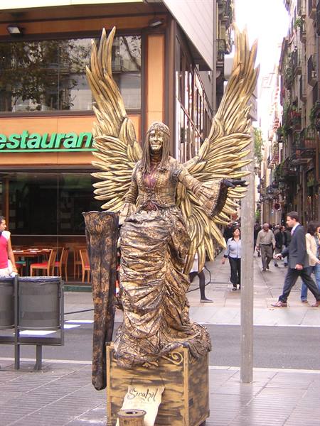 mimi on the ramblas