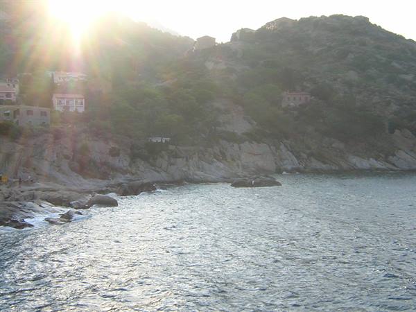 AT DEMINO