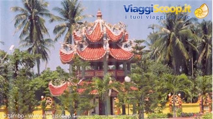 Seated Buddha Temple