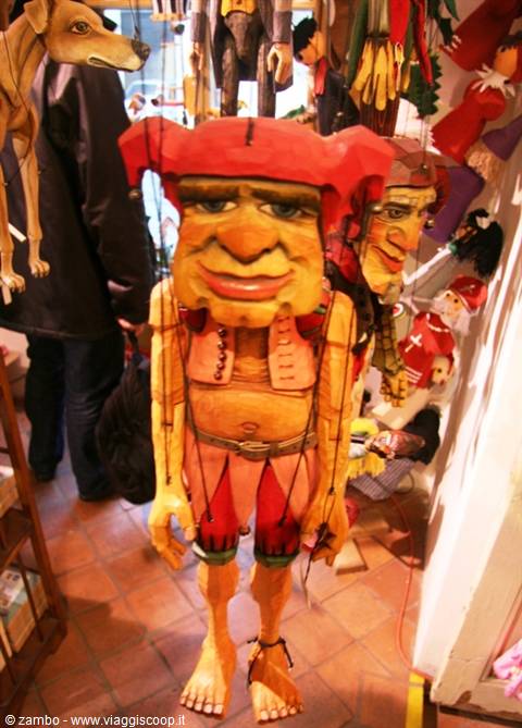 I fell in love with this marionette....but how much it cost!!!