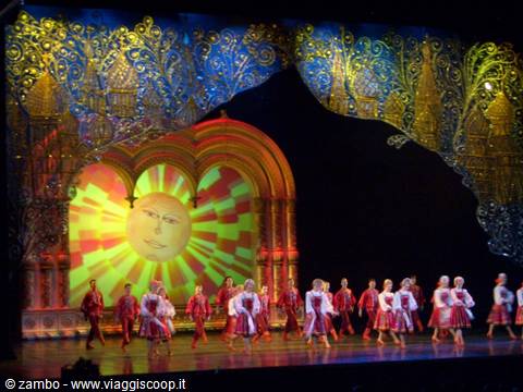 Show at the Theatre - Kremlin
