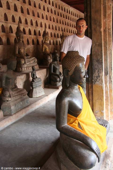 Claudio - Temple - Vientiane