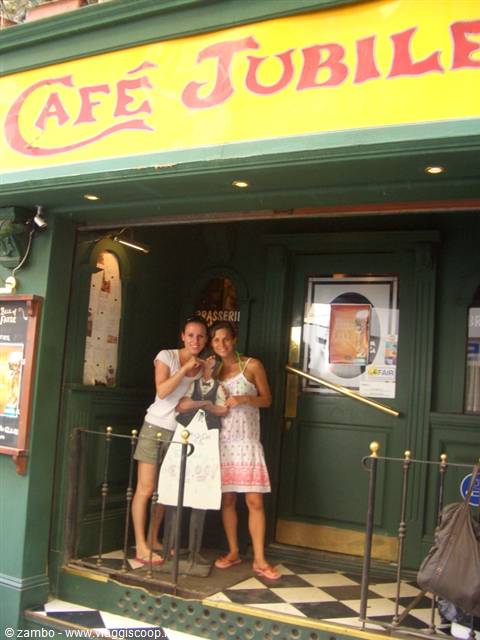 Sisters...at Cafè Jubilee