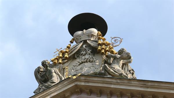 Primaziale Palace