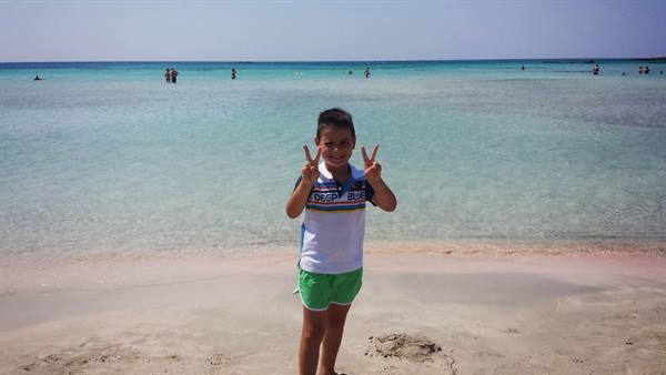 A moment of pure joy on the pink beaches of Elafonisi!