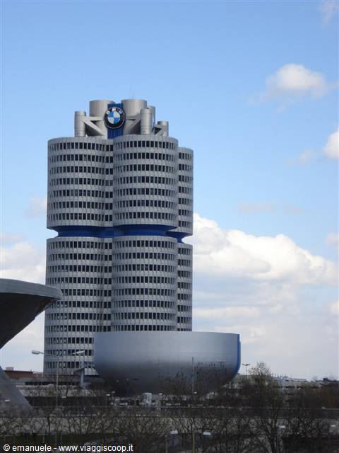 The BMW four-cylinder tower with the steel bowl museum, Munich