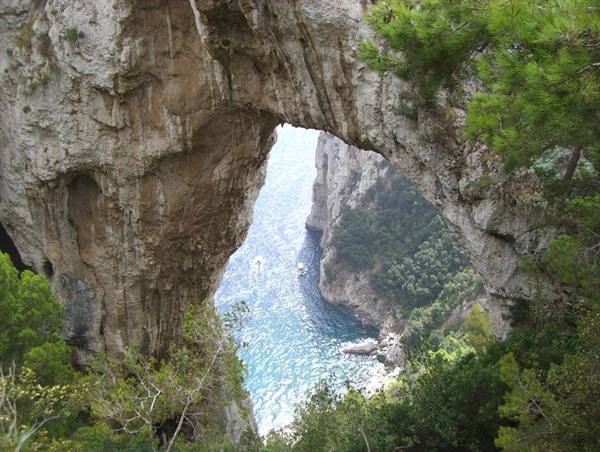 Natural Arch CAPRI