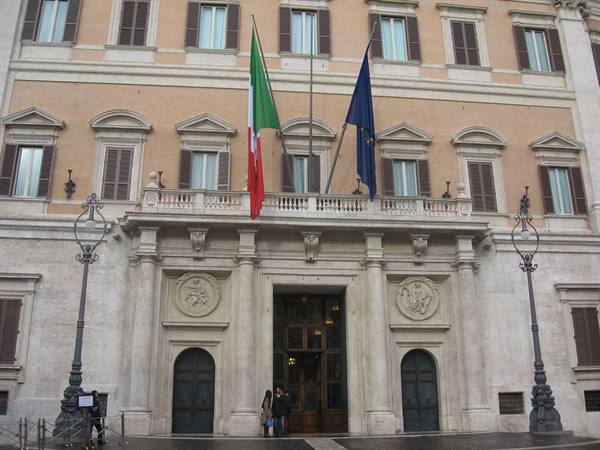 rome - montecitorio palace
