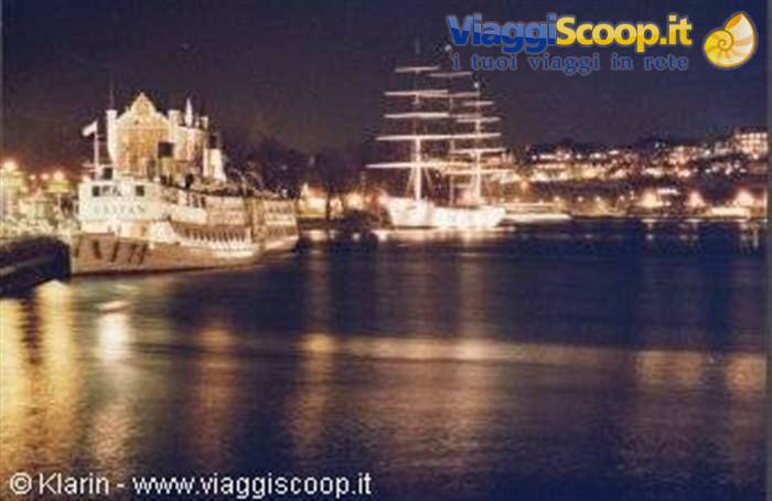 Stockholm by night