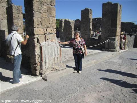 POMPEII