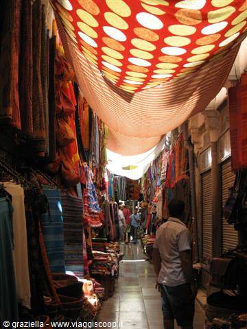GRANADA ARAB MARKET