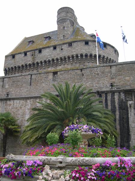 THE VERY LOVELY ST. MALO (BRITTANY)