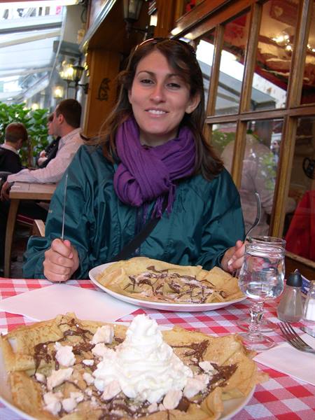 OUR HUGE NUTELLA CREPE FEASTS
