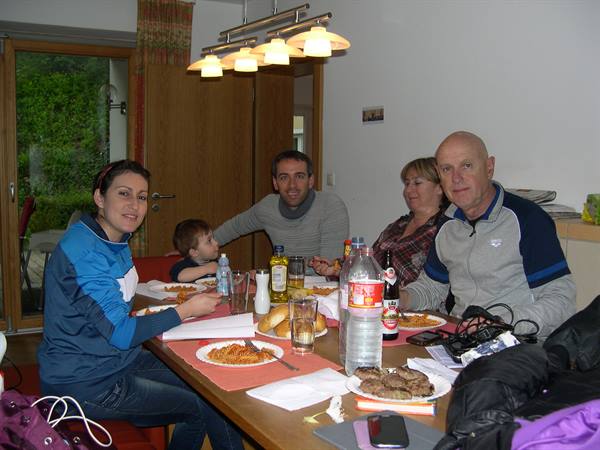 A DELIGHTFUL TAKE AWAY DINNER