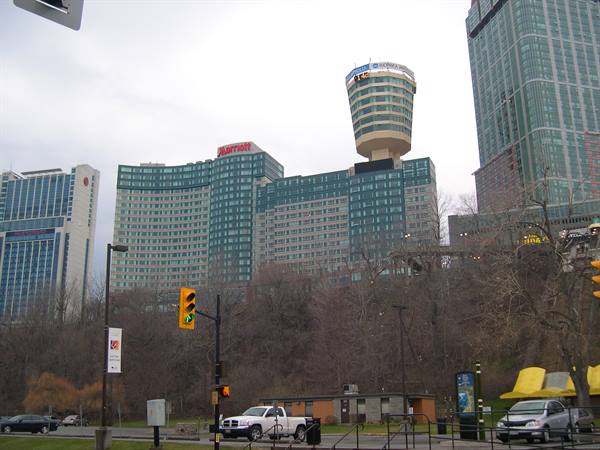 PHOTO FROM THE CENTRE OF NIAGARA (CANADIAN SIDE)