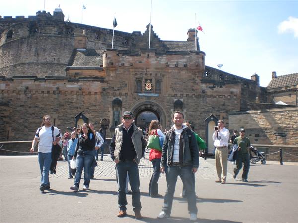 EDINBURGH CASTLE