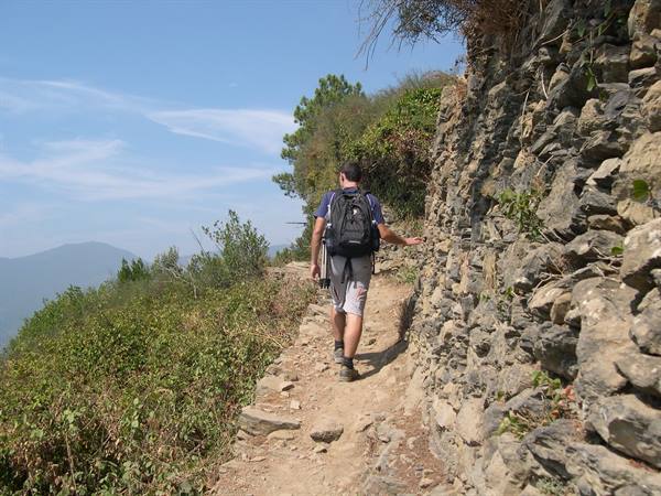 TREKKING IN THE CINQUE TERRE NATIONAL PARK