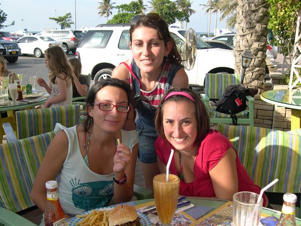 VALE, CONSU AND DANI