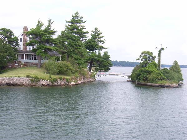 ROCKPORT - 1000 ISLANDS CRUISE