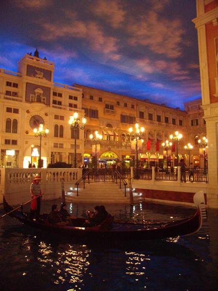 The venetian (inside!!)