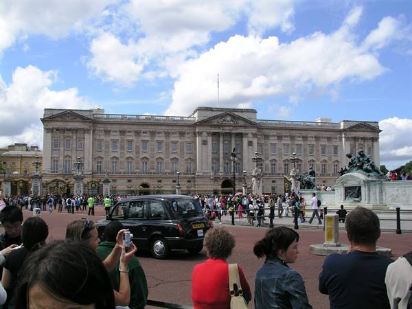 Buckingham Palace