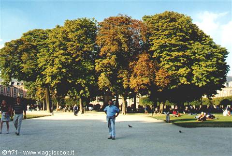 JEWISH QUARTER MARAIS