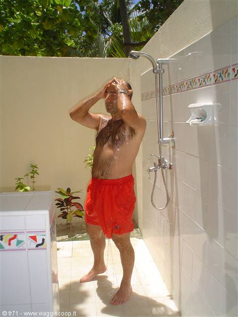 MALDIVIAN SHOWER