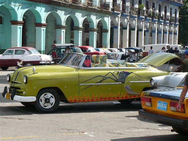 car in havana