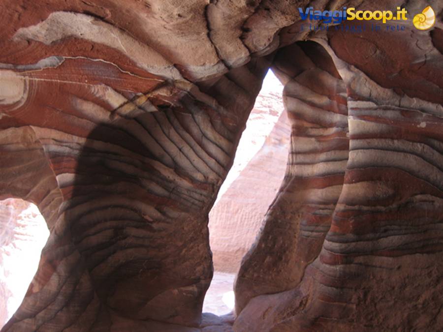 The colours of the rocks