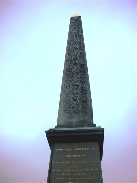 the obelisk of place de la Concorde