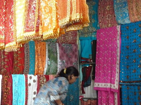 Flacq: Sunday market
