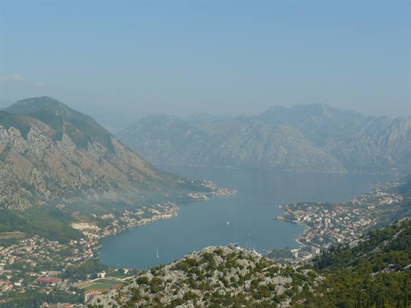 The bay of Kotor climbing to Lovcen