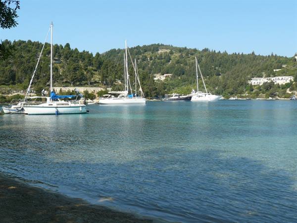 MONGONISSI Beach