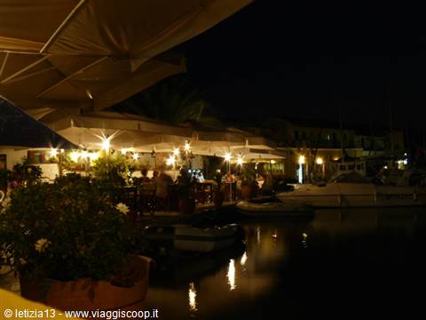 LAKKA by Night