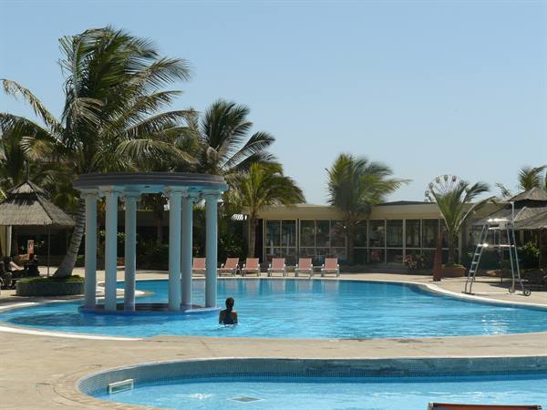 Terrou-Bi - Pool