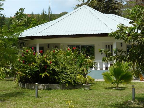 SkyBlue GuestHouse 