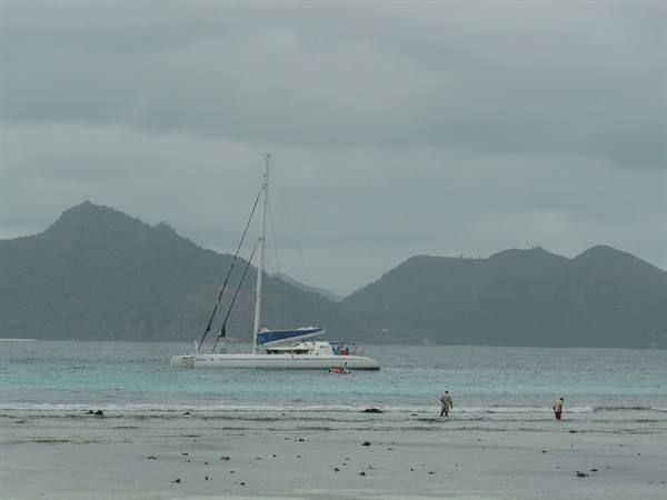 Low tide at Anse Severe