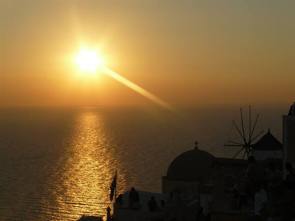 The sunset of Oia