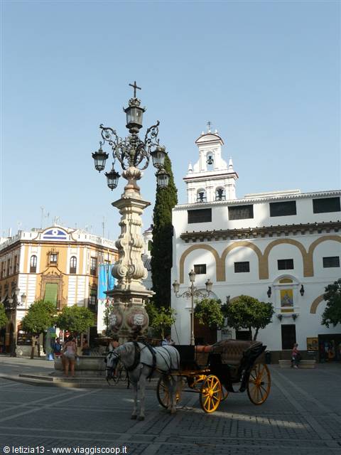 Sevilla - Plaza del Triunfo