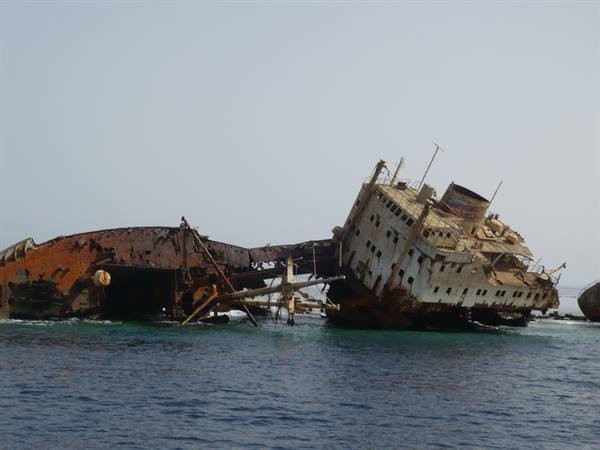 THE SHIPWRECK