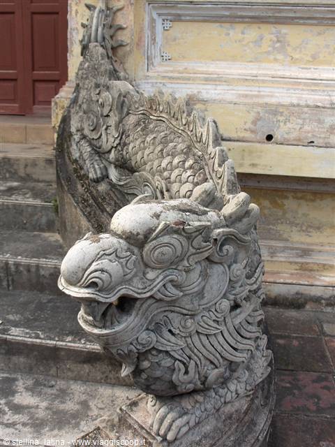 Huè: the imperial citadel and the emperor's forbidden city