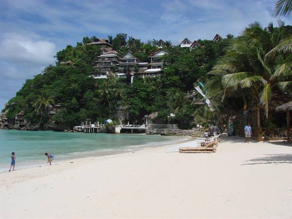 Diniwid Beach