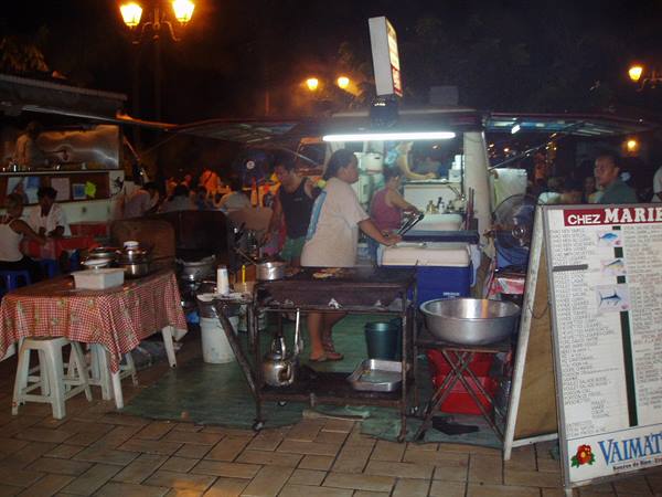 food truck restaurants in Papeete