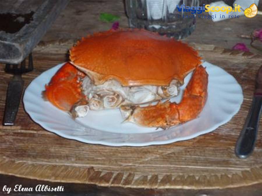 Robinson Island - and still eating
