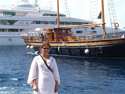 Boat for the excursion to the Caldera