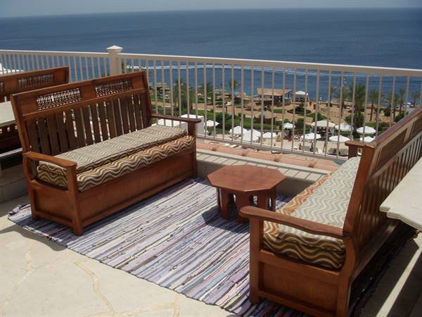 relaxing while enjoying a splendid panorama