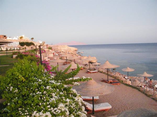 the beaches and Tiran at sunset
