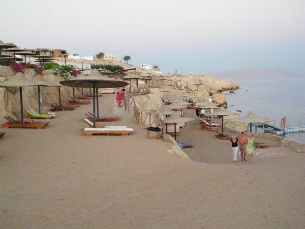 beach access with the pier