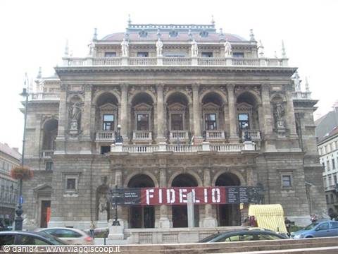 opera house